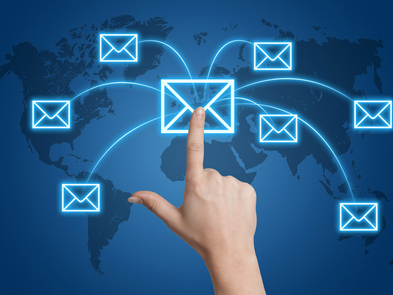  całość prac związanych z mailingiem znajduje się po naszej stronie: strategia,  kreacja, wysyłka, analityka i  zarzadzanie bazą danych. Stosujemy metody zapewniające jak najmniejszy odsetek trafień maili do spamu (Greylisting, Whitelisting) oraz narzędzia umożliwiające wyświetlenie maili na każdej przeglądarce, każdym programie pocztowy i każdym urządzeniu mobilnym (Responsive Email Design).